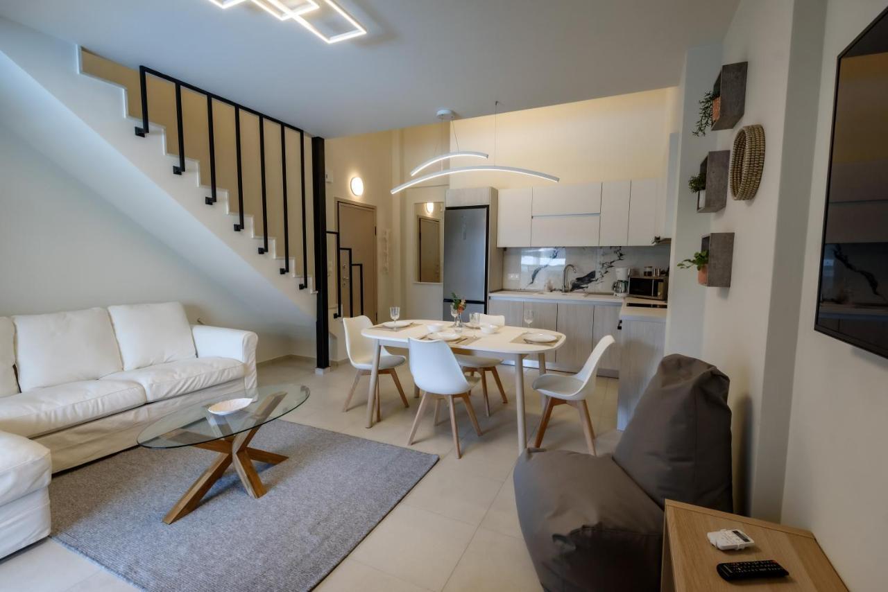 Itaka Familiy Apartments - Halkidiki Suites Com Никити Екстериор снимка